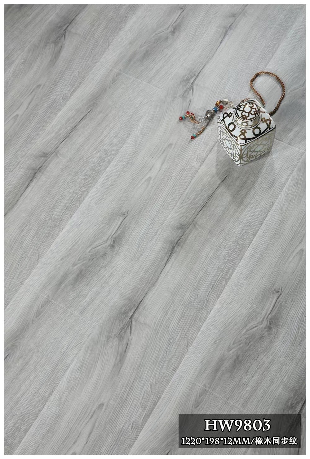 實(shí)木地板如何保養(yǎng)？關(guān)于打蠟、拋光、打磨的一些竅門