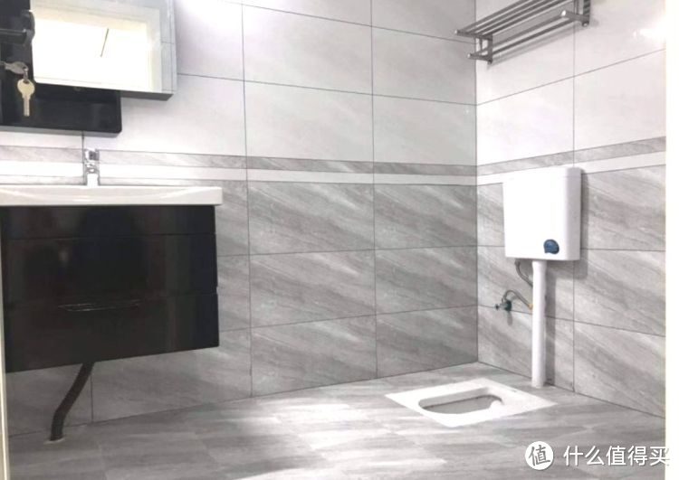 119㎡現(xiàn)代簡約三居室，20萬全包給熟人裝修，還沒開始入住先曬曬