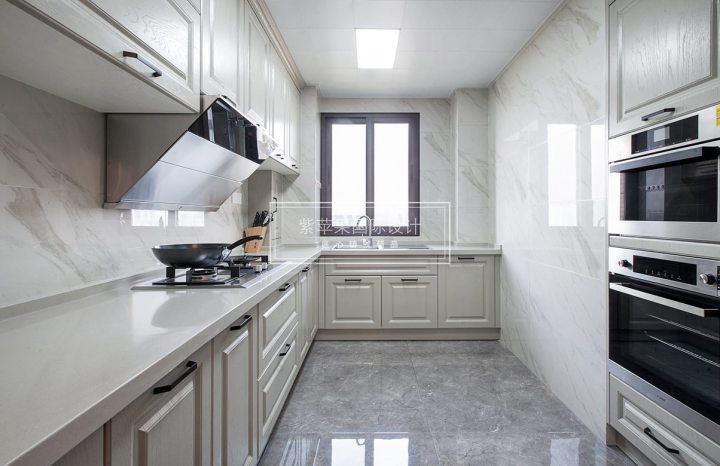 U型廚房怎么設(shè)計？U型廚房設(shè)計裝修效果圖