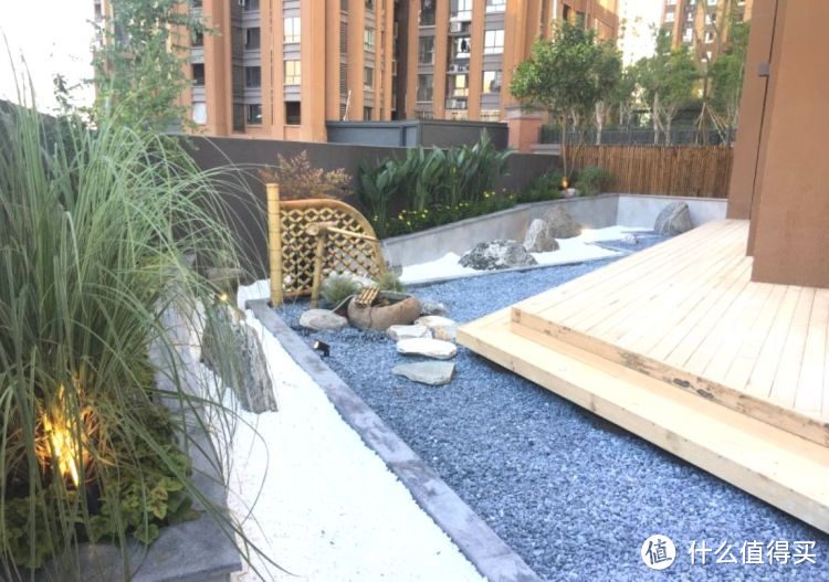 ?買低樓層82㎡新房，花25萬裝修，主要就為了這100㎡豪華大露臺