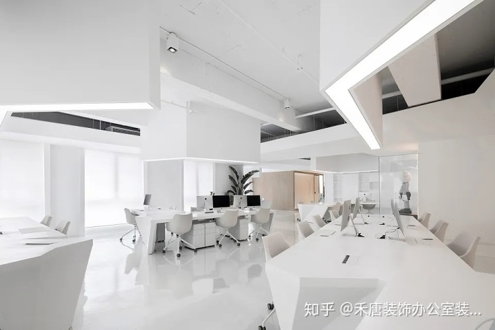 辦公場(chǎng)所裝修專(zhuān)業(yè)寫(xiě)字樓裝修_辦公場(chǎng)所裝修效果圖_辦公裝修設(shè)計(jì)