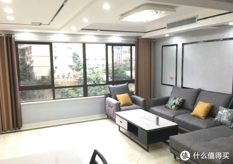 買不起別墅可以看看躍層，128㎡三室兩廳大躍層，堪稱空中別墅