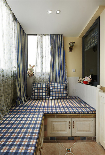 陽臺榻榻米效果圖，陽臺榻榻米布局