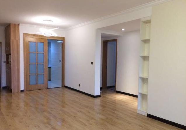 剛完工的新房，硬裝15萬設(shè)計成現(xiàn)代簡約風(fēng)格，看一眼都是享受