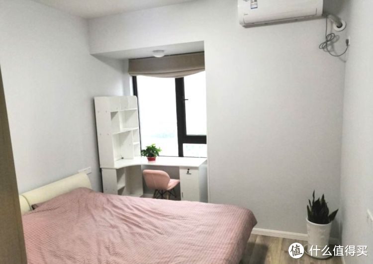 剛完工的新房，硬裝15萬設(shè)計(jì)成現(xiàn)代簡(jiǎn)約風(fēng)格，看一眼都是享受