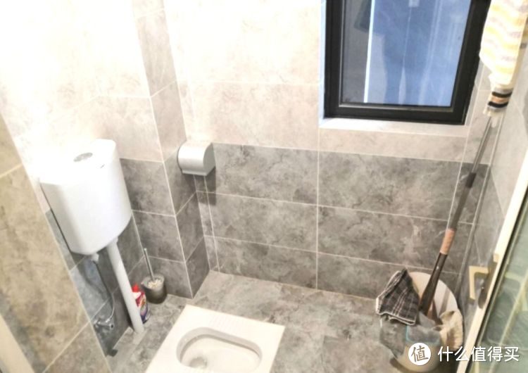 剛完工的新房，硬裝15萬設(shè)計(jì)成現(xiàn)代簡(jiǎn)約風(fēng)格，看一眼都是享受