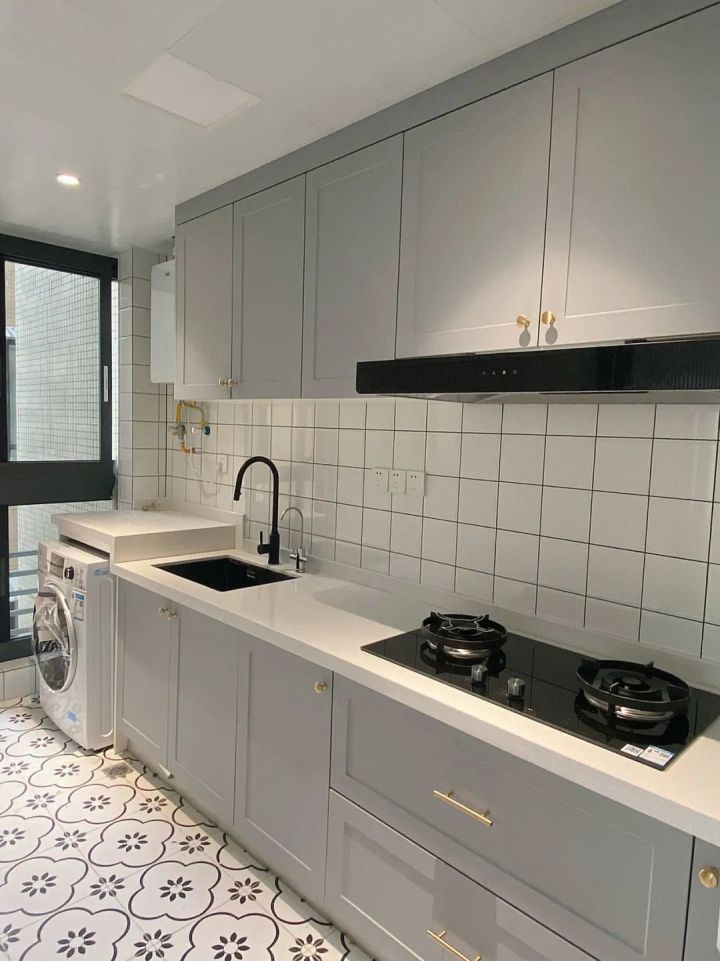 地中海式廚房裝修圖片_敞開(kāi)式廚房裝修效果圖_裝修廚房效果圖片大全