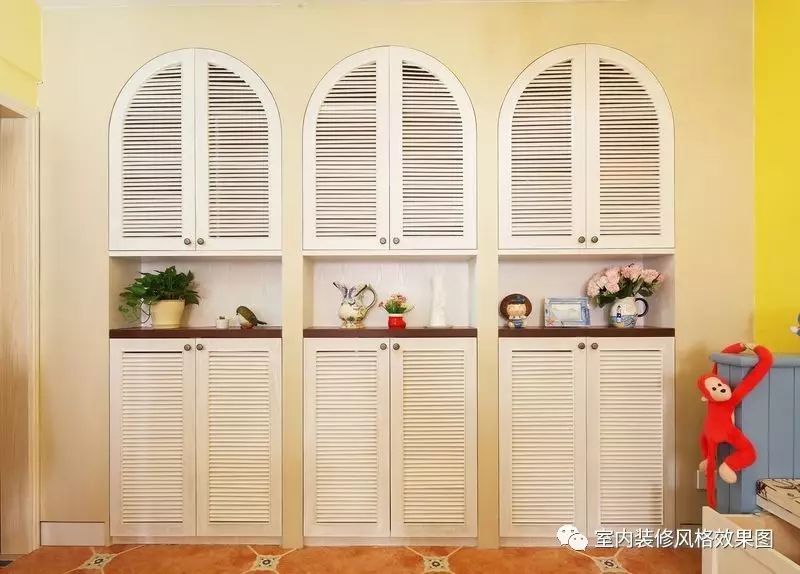 8萬裝修93平米地中海風(fēng)格小三房，書房榻榻米和吊頂柜收納性極好