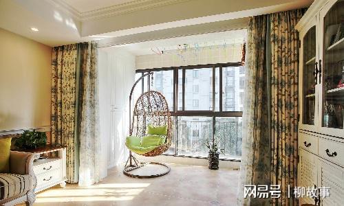 陽(yáng)臺(tái)柜子裝修效果圖片_陽(yáng)臺(tái)裝修效果_陽(yáng)臺(tái)門(mén)裝修效果圖