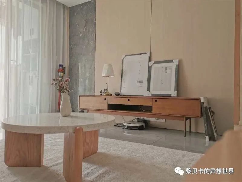 內衣實體店裝修風格圖_內衣店裝修圖_內衣飾品店裝修圖片