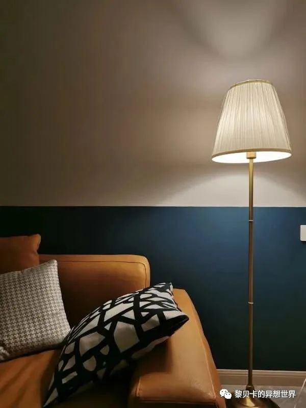 內衣飾品店裝修圖片_內衣店裝修圖_內衣實體店裝修風格圖