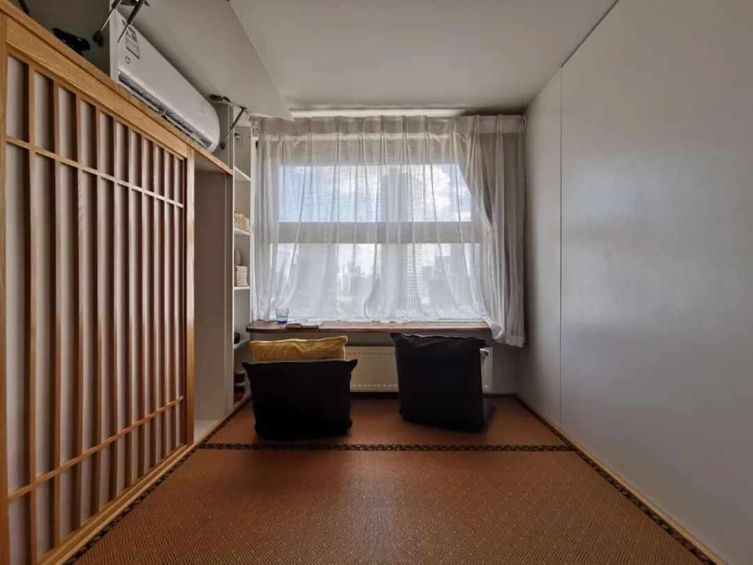 內衣店裝修圖_內衣實體店裝修風格圖_內衣飾品店裝修圖片