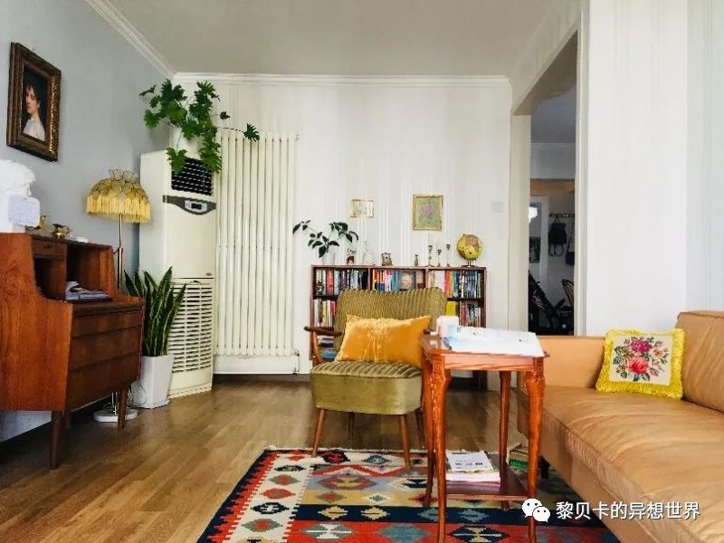 內衣飾品店裝修圖片_內衣實體店裝修風格圖_內衣店裝修圖