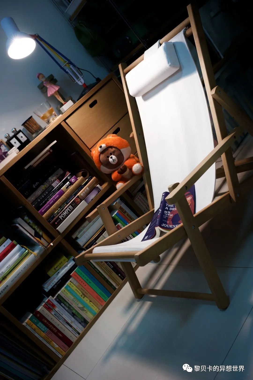 內衣實體店裝修風格圖_內衣店裝修圖_內衣飾品店裝修圖片