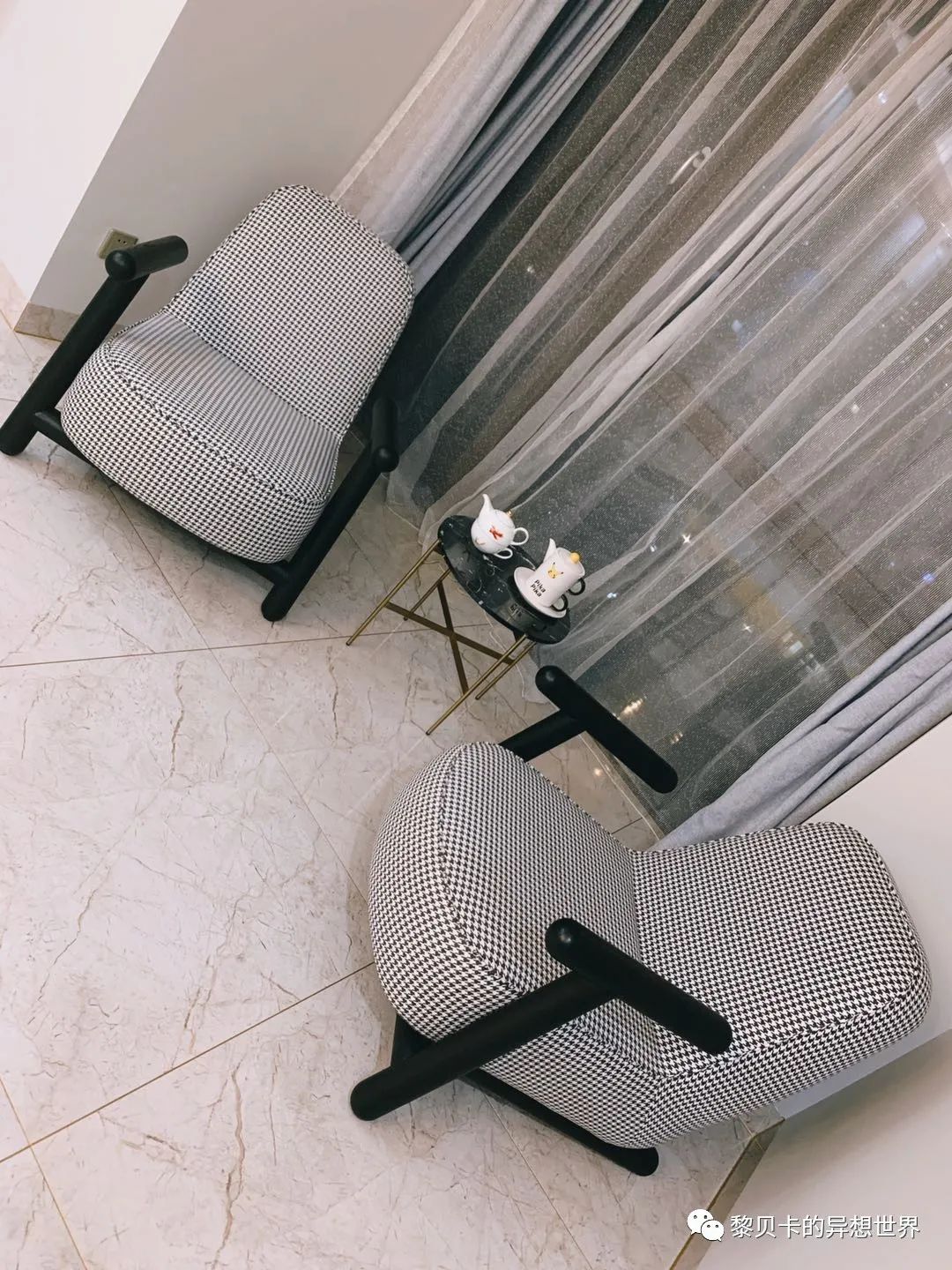 內衣飾品店裝修圖片_內衣店裝修圖_內衣實體店裝修風格圖