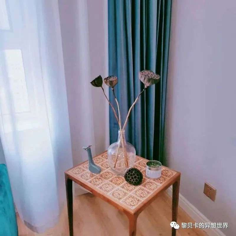 內衣飾品店裝修圖片_內衣店裝修圖_內衣實體店裝修風格圖