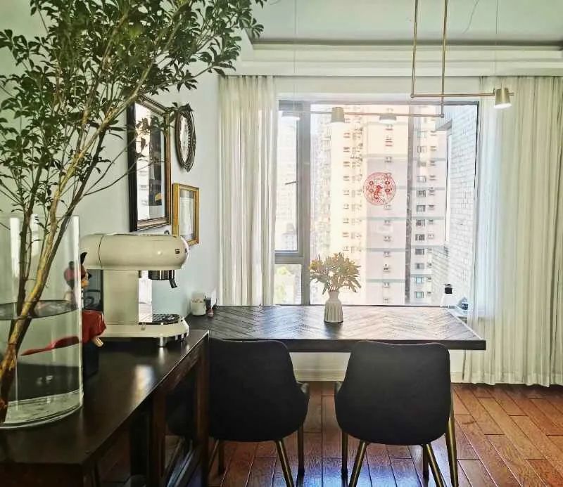 內衣實體店裝修風格圖_內衣飾品店裝修圖片_內衣店裝修圖