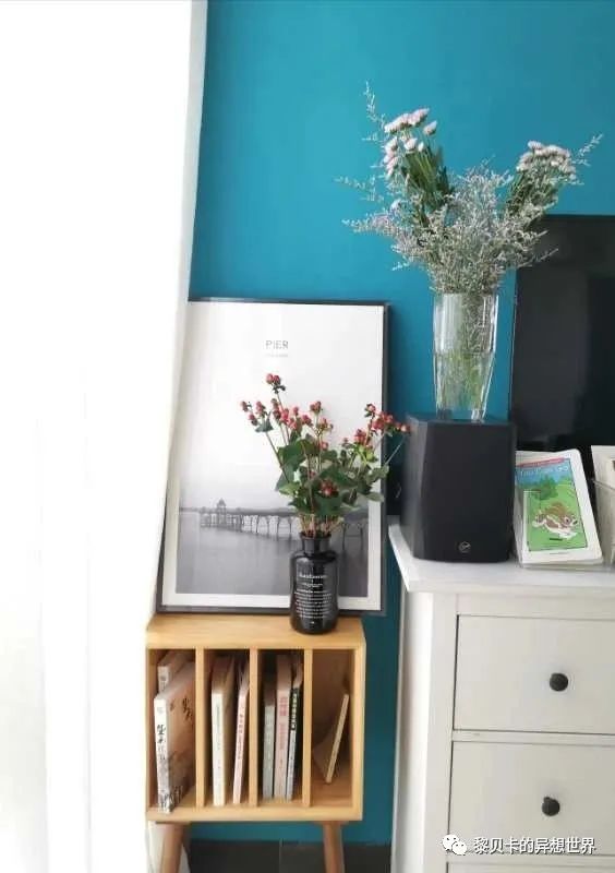 內衣店裝修圖_內衣飾品店裝修圖片_內衣實體店裝修風格圖