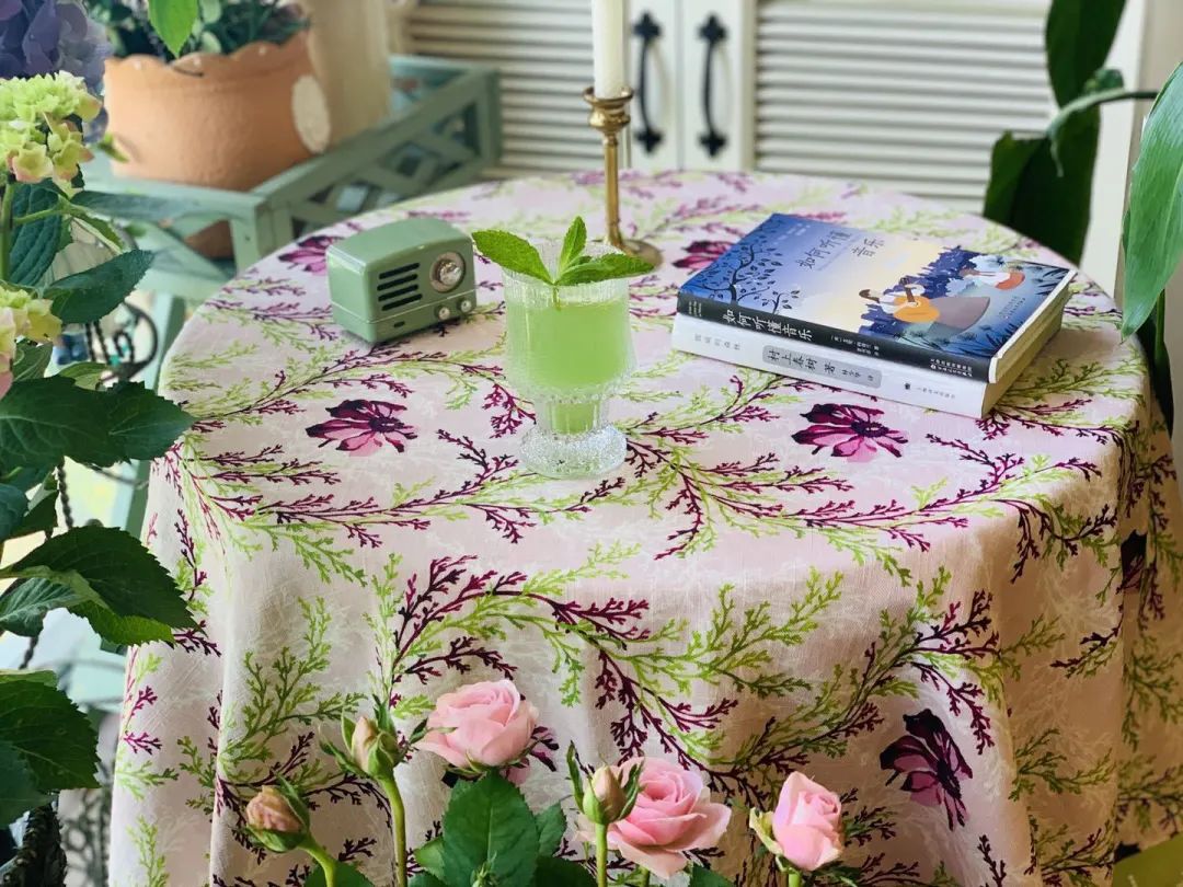 內衣實體店裝修風格圖_內衣飾品店裝修圖片_內衣店裝修圖