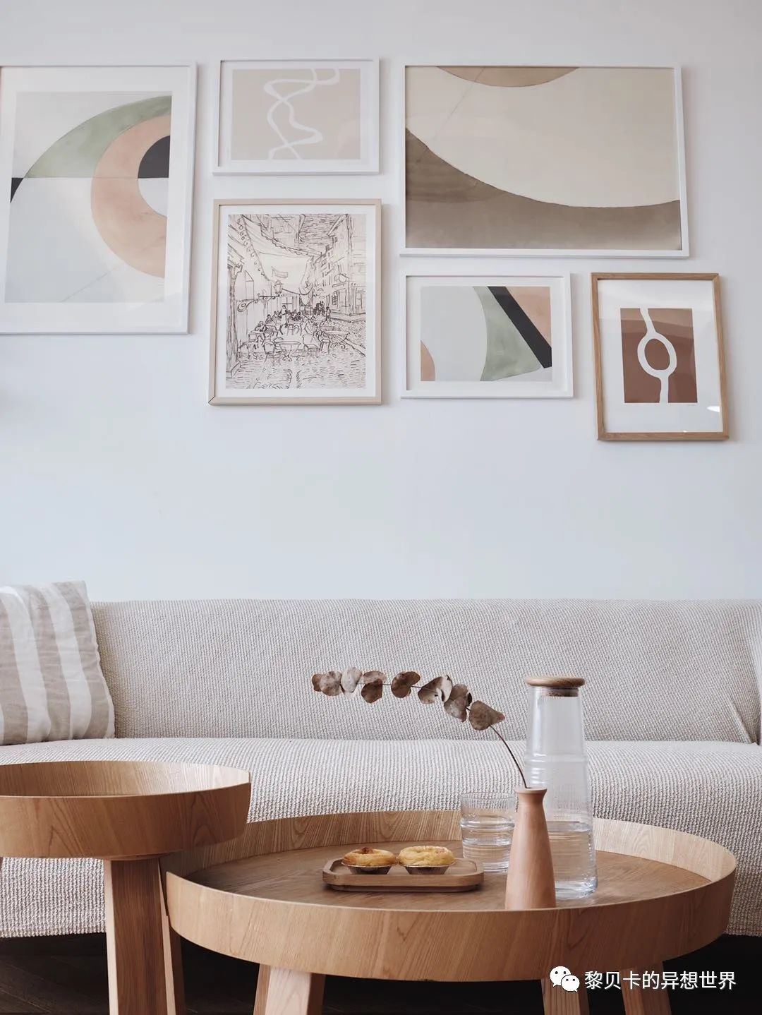 內衣實體店裝修風格圖_內衣店裝修圖_內衣飾品店裝修圖片