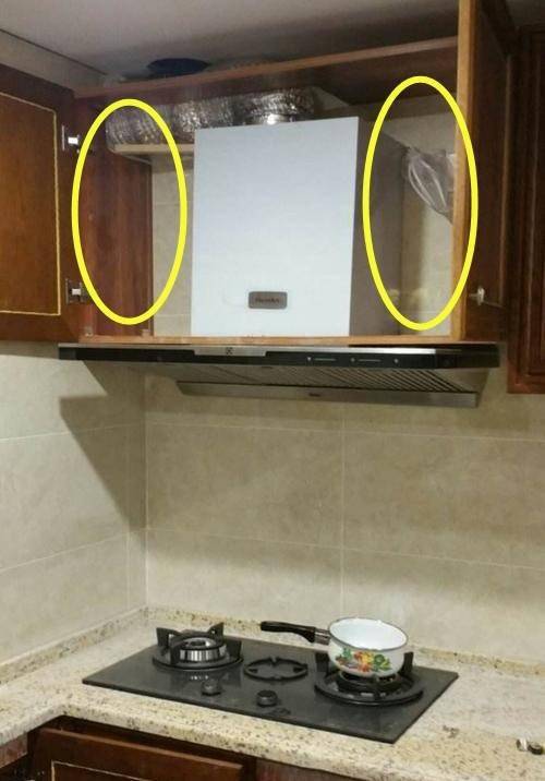 走入式衣柜裝修效果圖_走入式衣柜 設(shè)計_走入式衣柜移門