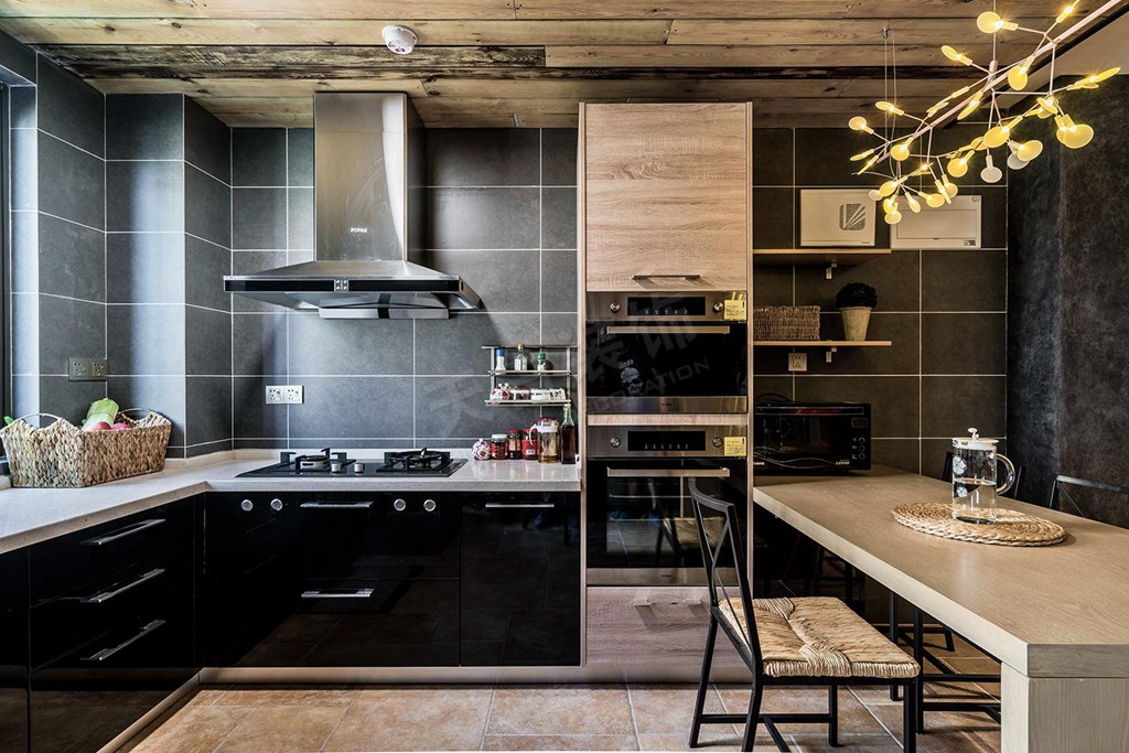 130平米裝修效果圖 最精美的現(xiàn)代簡約裝修效果_幸?？臻g裝修效果圖_裝修小空間怎么大空間