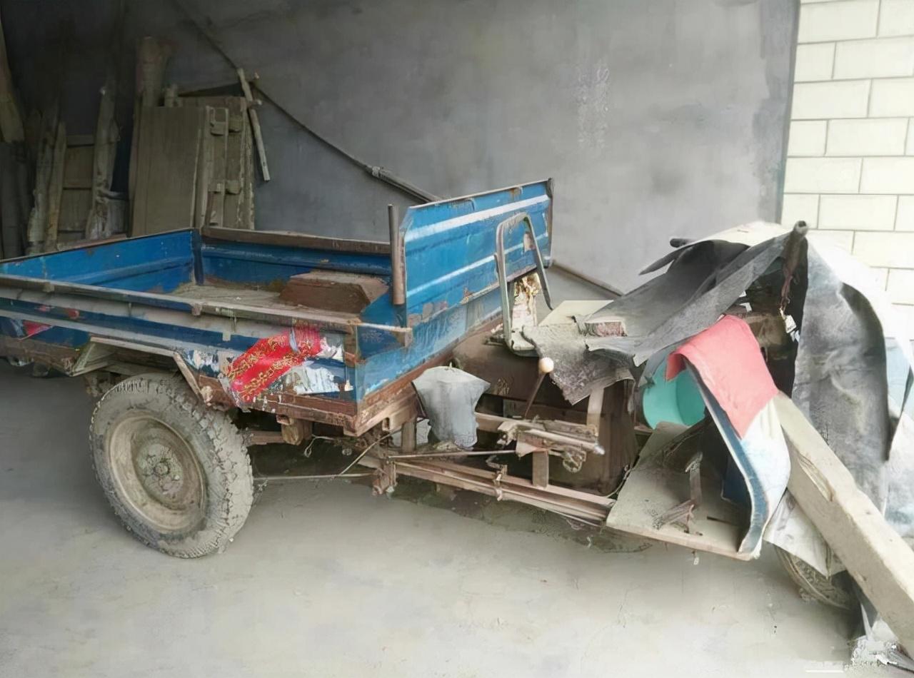 廚房凈水器裝修效果_農村廚房裝修效果圖_廚房吧臺裝修效果圖片