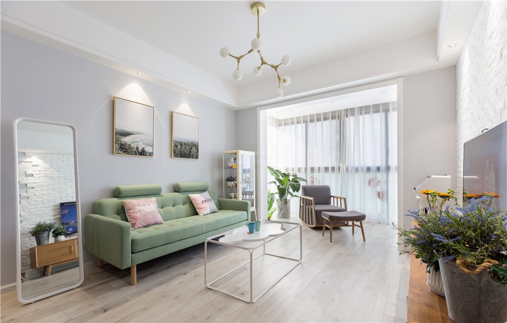 客廳窗簾裝修效果圖80平粉色時(shí)空，完爆你的少女心北歐極簡(jiǎn)客廳設(shè)計(jì)圖片賞析