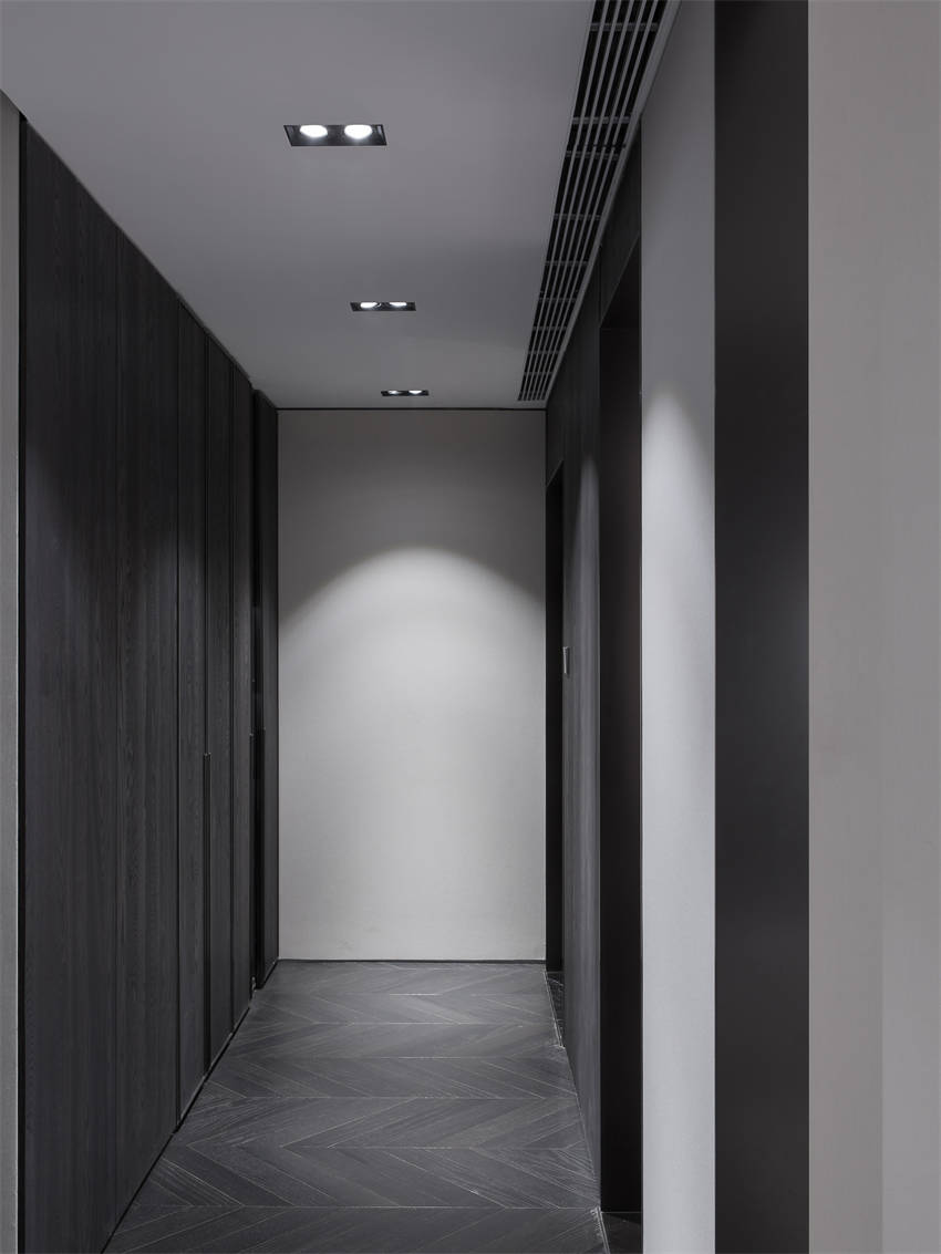 復(fù)古歐式風(fēng)格裝修？簡(jiǎn)約輕奢裝修案例