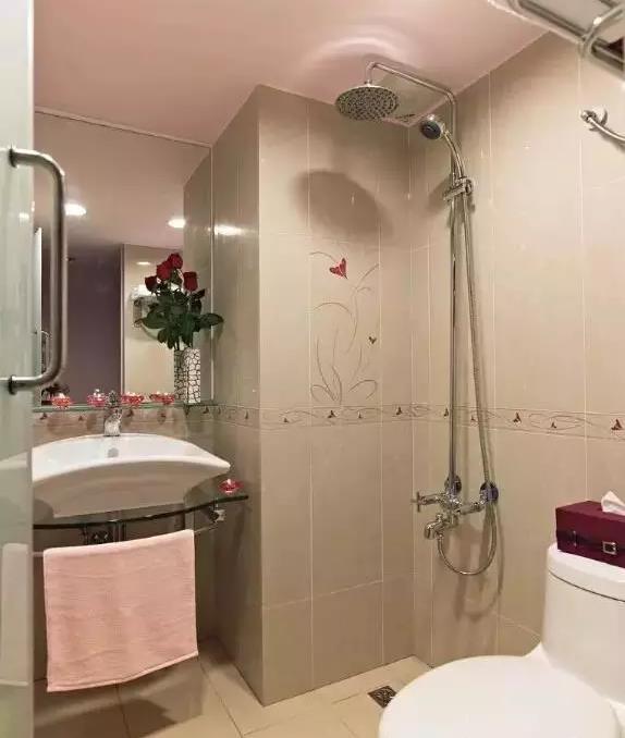 4平米衛(wèi)生間裝修效果圖，4平衛(wèi)生間裝修省錢上檔次