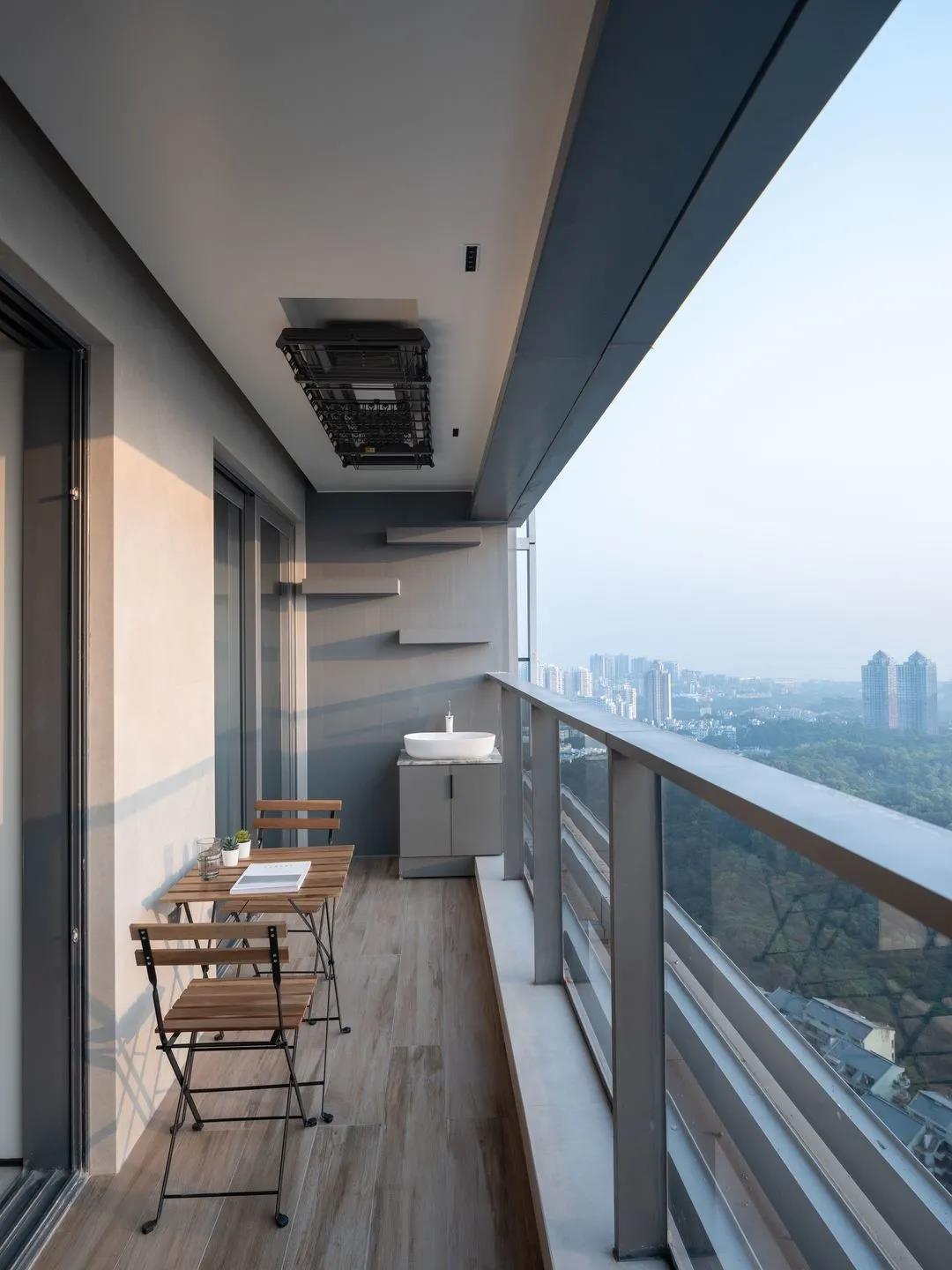 122㎡全屋高能：玄關(guān)收納/無(wú)吊頂/觀景陽(yáng)臺(tái)，贊！