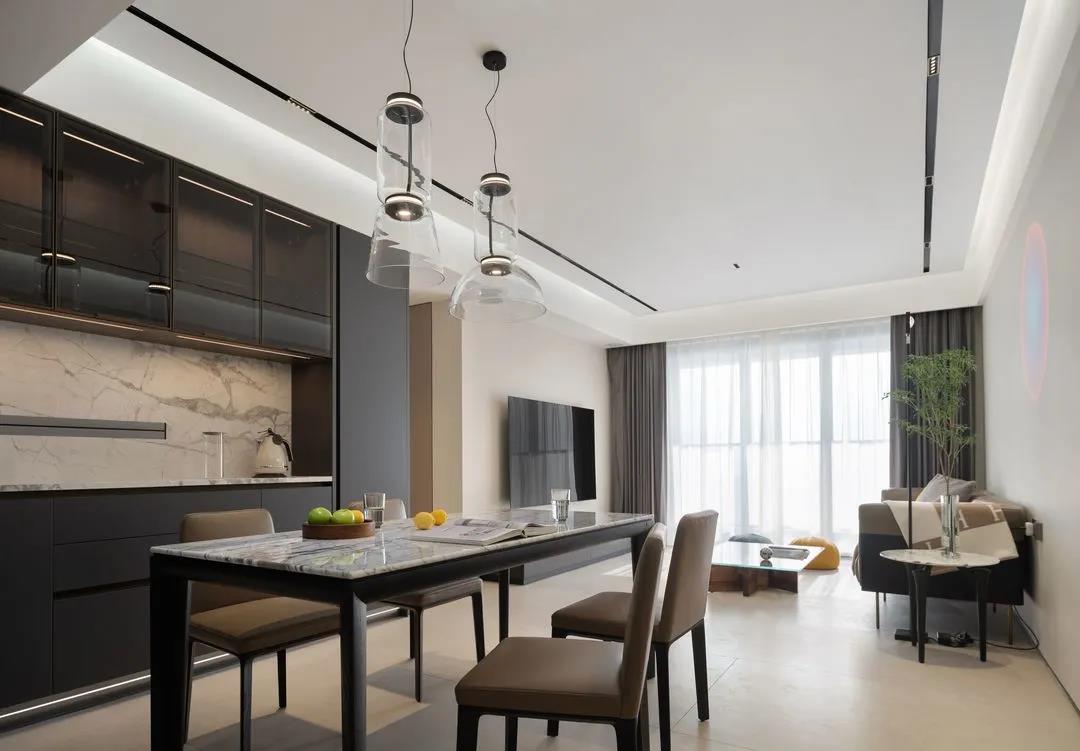 122㎡全屋高能：玄關(guān)收納/無(wú)吊頂/觀景陽(yáng)臺(tái)，贊！