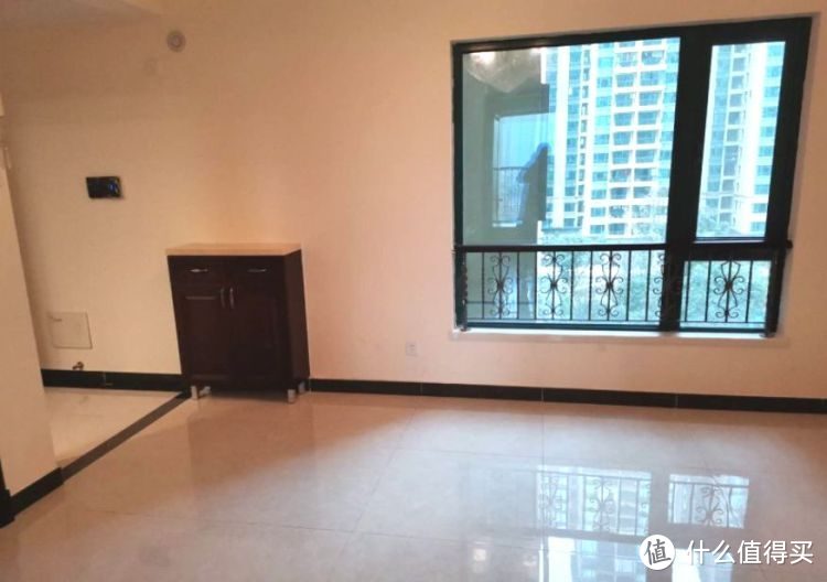 首付10萬入手的單身公寓，51㎡一室一廳恒大精裝房，月供1200元