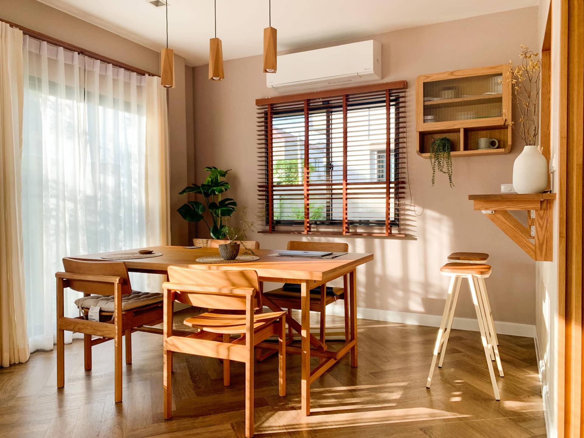 看了這一棟別墅，我才意識到：裝修可以不奢華，但一定要有煙火氣