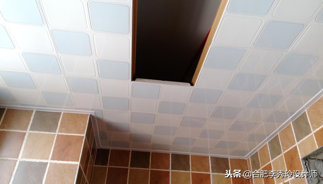 老公衛(wèi)生間非做吊頂，預(yù)算都不夠了！機智選了這種材質(zhì)，便宜好看