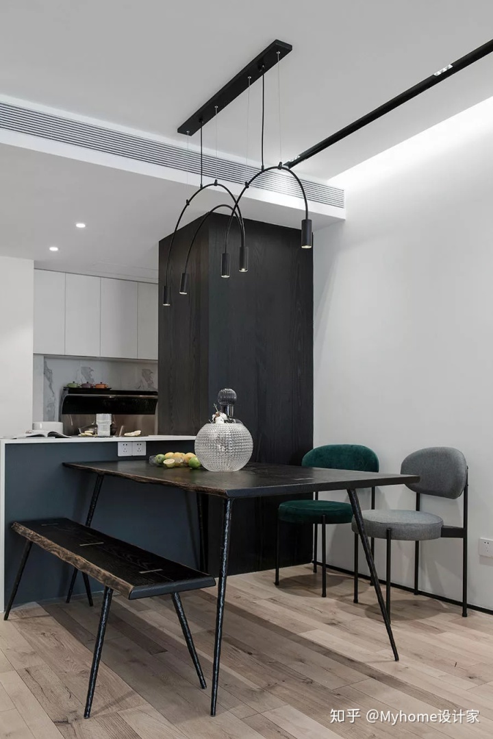 三室2衛(wèi)裝修_三室兩廳兩衛(wèi)裝修效果圖現(xiàn)代風_三室兩廳兩衛(wèi)裝修效果圖圖片