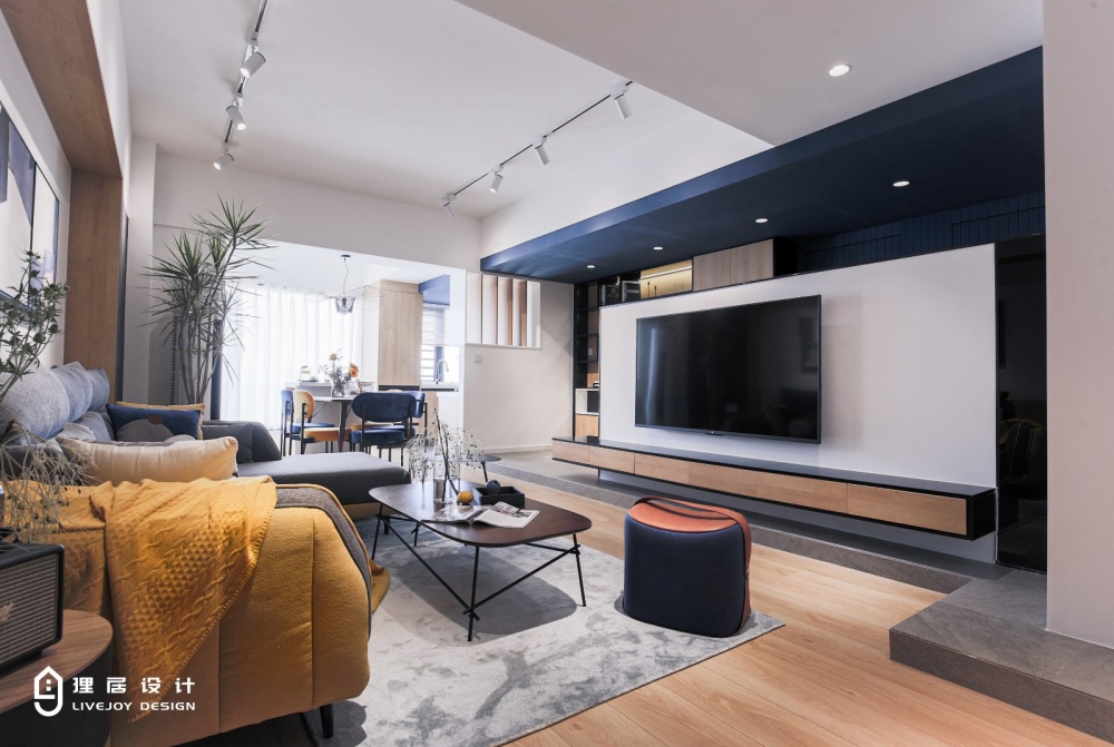 客廳窗簾裝修效果圖藝術畫、建筑學…跨界思維改造缺現(xiàn)代簡約客廳設計圖片賞析