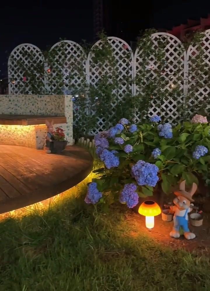 都說一樓不能要，我多花10萬買了一樓帶院，改造成花園后人人羨慕