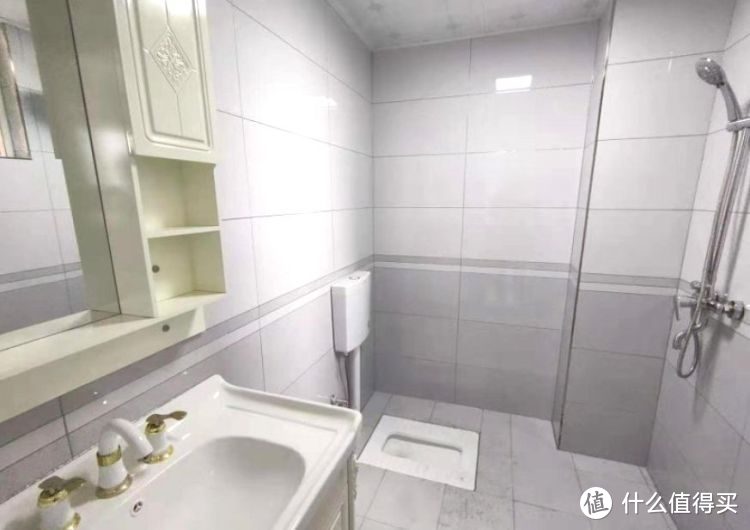 擠破頭買了這套100㎡小三房，送超大平臺(tái)花園，比房子大了一倍