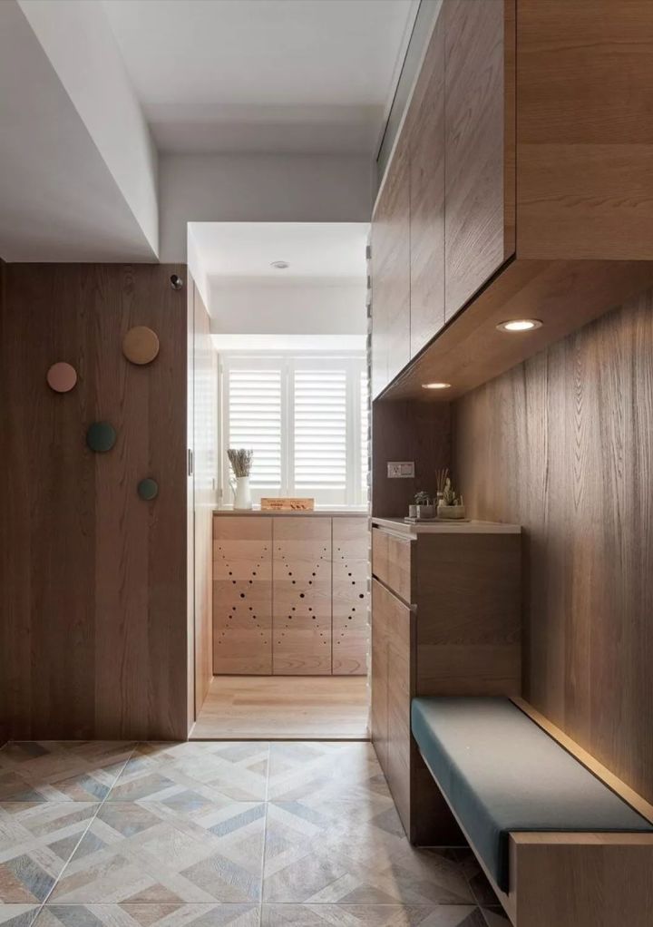 門(mén)廳衣帽鞋柜裝修效果圖_歐式鞋柜裝修果圖_門(mén)廳鞋柜裝修效果圖