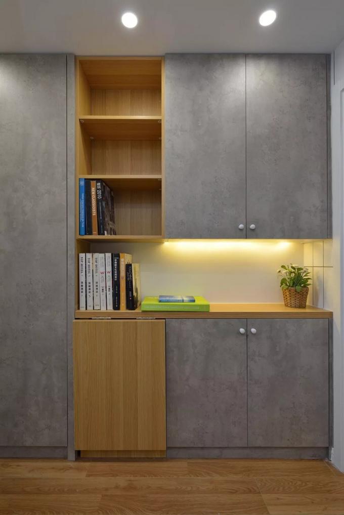 男主的45㎡公寓：功能齊全收納無(wú)敵，衛(wèi)生間玻璃墻做隔斷，機(jī)智