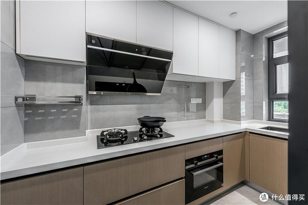 我也想給父母裝一套這樣的養(yǎng)老房，不用多豪華，簡潔舒適就夠了