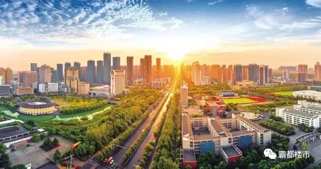 上千組客戶搶買，高新這盤火了！裝修新品馬上開盤！低首付、雙學區(qū)