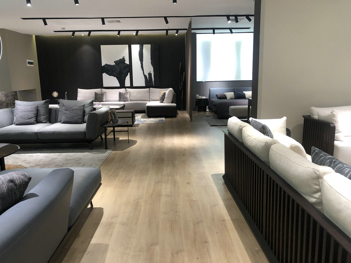 實木地板的優(yōu)點(diǎn)